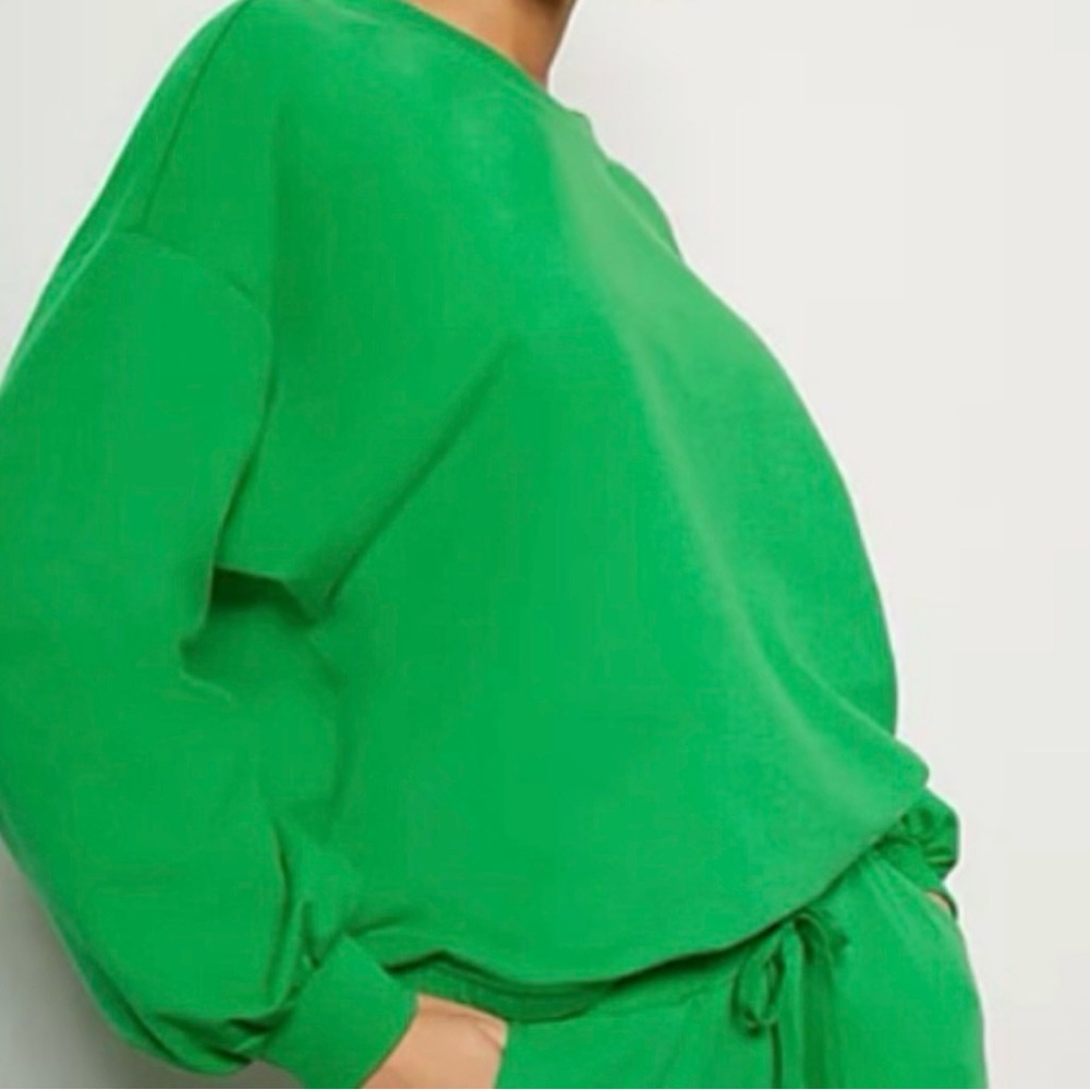 New York & Company Bright Green Oversized Sweatshirt